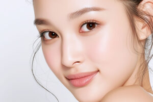 札幌で二重整形を名医にしてもらった女性のイメージ