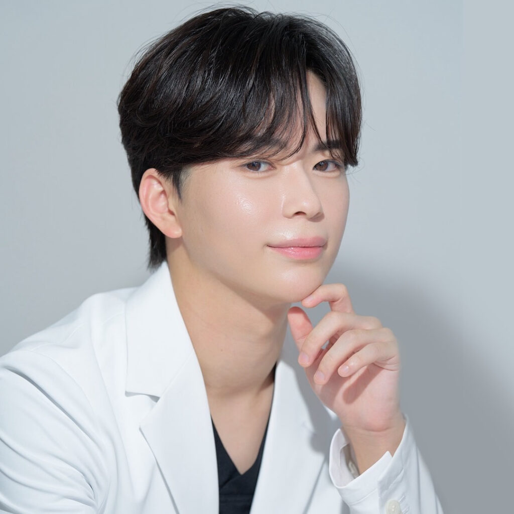 札幌院院長の岩井勝矢医師