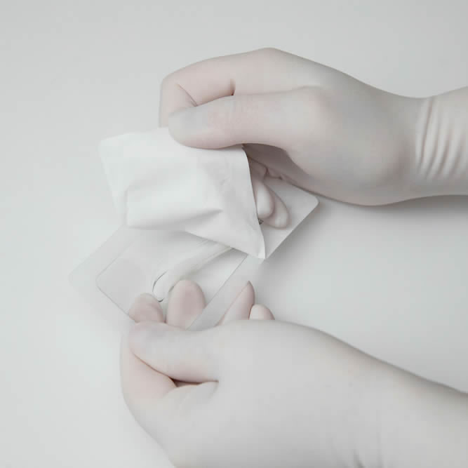 eクリニックのプロテーゼ